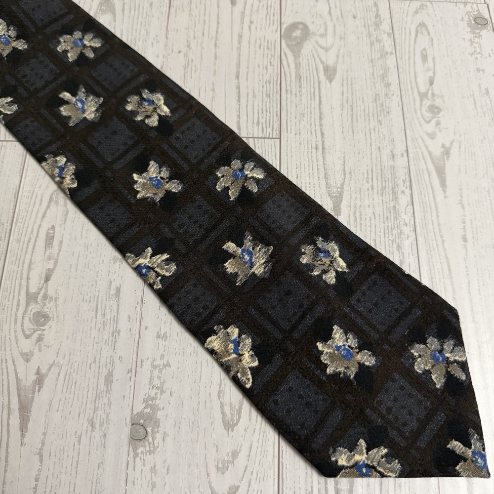 Hugo Boss Men's Navy Brown 100% Silk Floral Striped Luxury Designer Tie 58 x 4